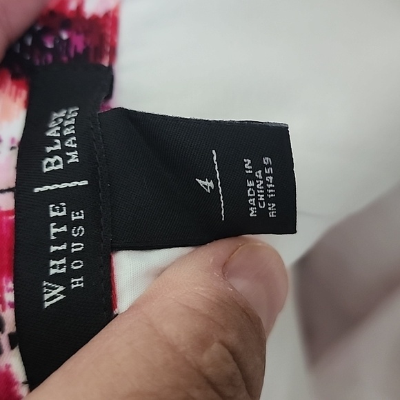 White House Black Market Pink and Red Cottage Floral Print Pleated Corset Sz 4 - Picture 10 of 12